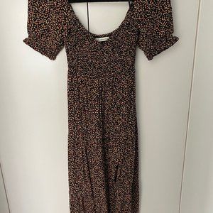 Abercrombie & Fitch Short-Sleeve Smocked Midi Dress